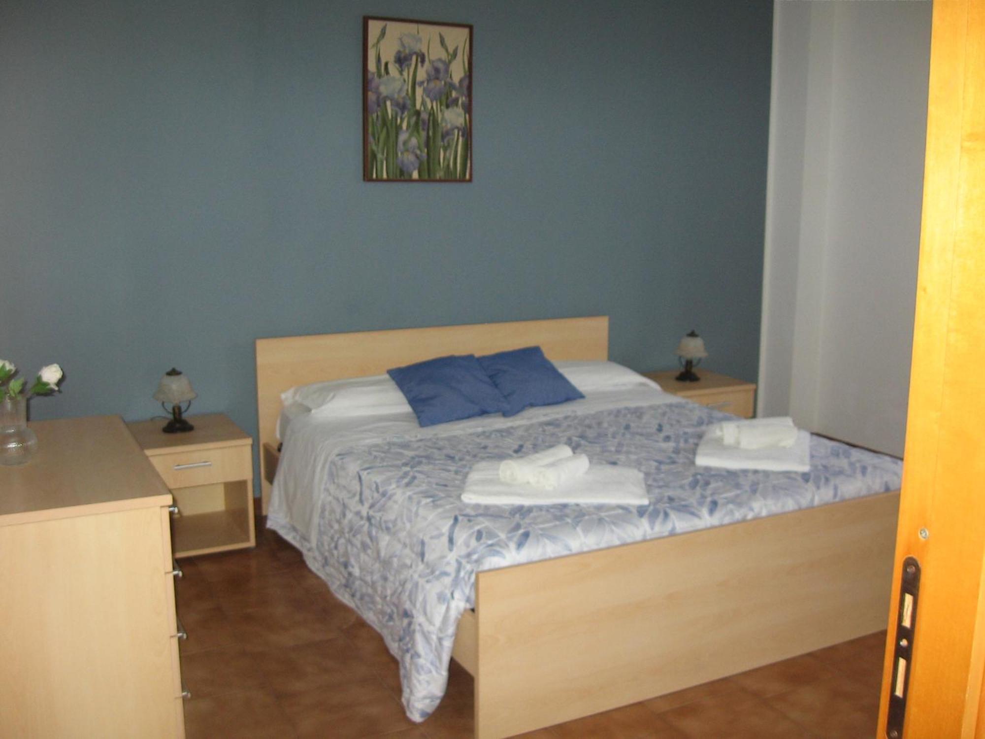 Nino'S Apartments Giardini Naxos Eksteriør bilde